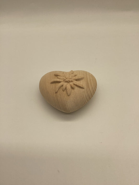 Zirbenherz mit 3D-Edelweiß